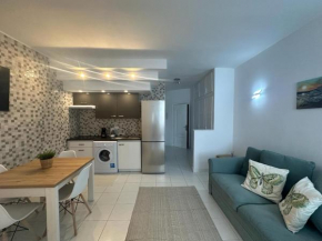 Liwia beautiful apartment in the first Oceanline in Los Cristianos.